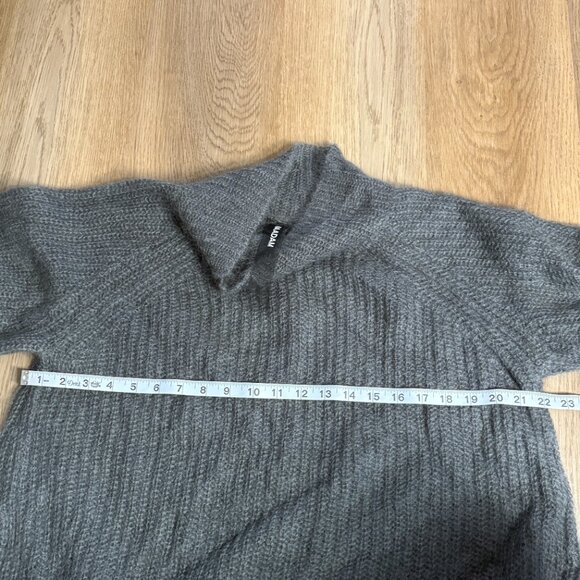 NAADAM Umbriel Turtleneck Sweater gray size M medium mohair wool tie sleeve - Picture 9 of 12